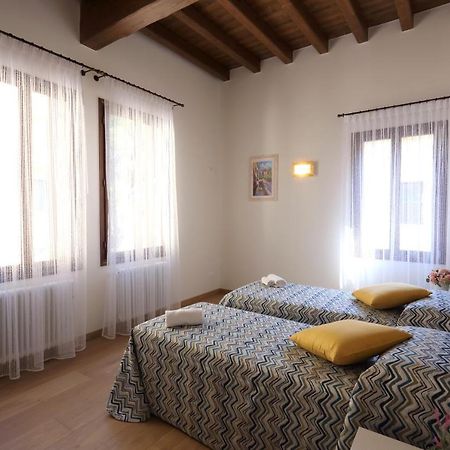 Ca' Del Pittor Apartments - Tiziano Venice Luaran gambar