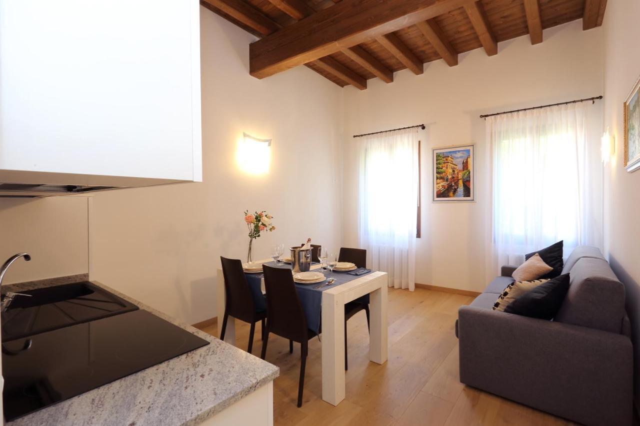 Ca' Del Pittor Apartments - Tiziano Venice Luaran gambar